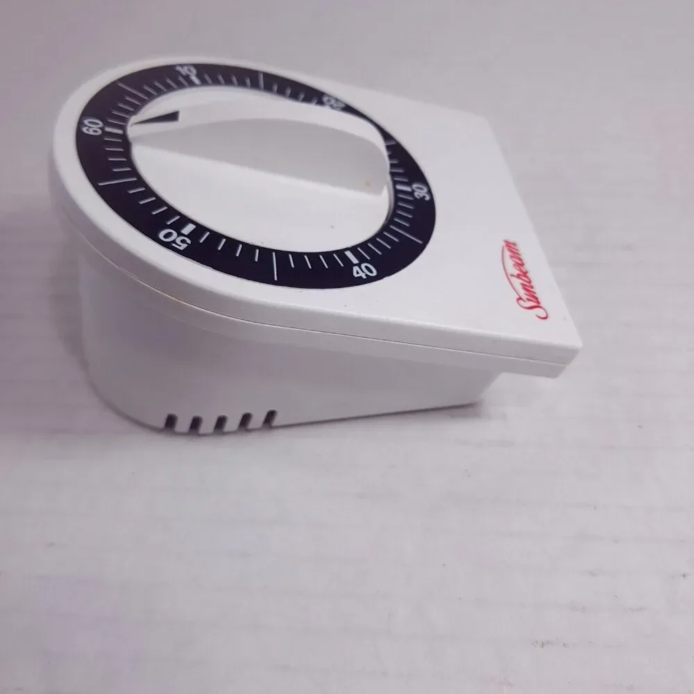 Sunbeam 60 minute kitchen egg timer‎ mechanical white plastic 90353 black dial